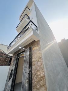 Nhà 4 tầng mới lô góc ở sướng Vĩnh Quỳnh Thanh Trì 4,75 đồng